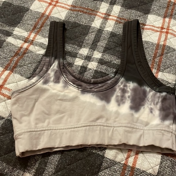 Tie-Dye Aerie recharge bra - Picture 2 of 3